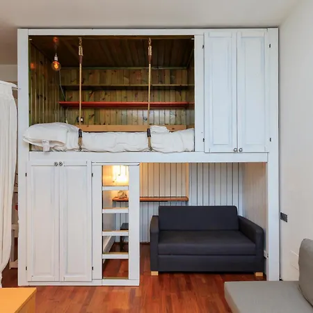 I-host - Tesio 15 * Milão