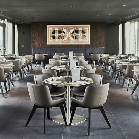 Viu Milan, A Member Of Design Milánó