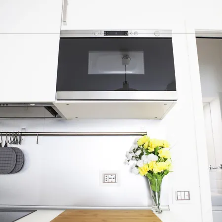 Alessia's Flat - Sarpi 2 Milano