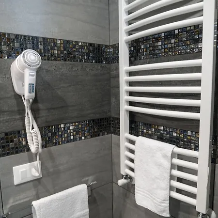 Gæstehus Bed Linate 4*