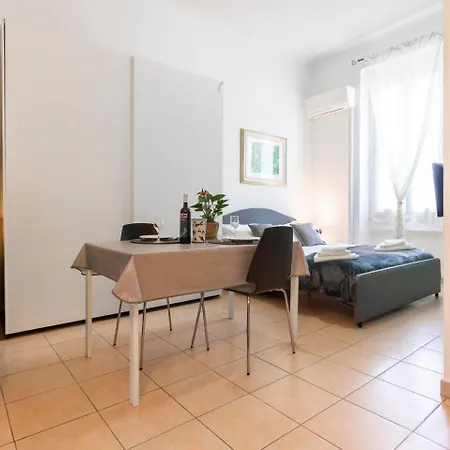 Deluxe Studio, Wi-fi, Self Check-in, Air Condition Appartement Milan
