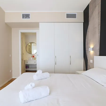 Primopiano - Jenner Apartman Milánó