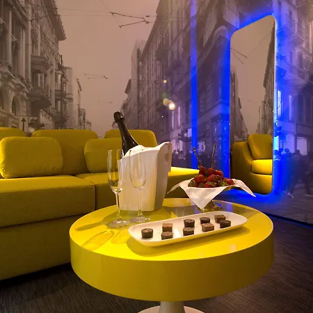 The Street Duomo | A Design Boutique מלון מילאנו