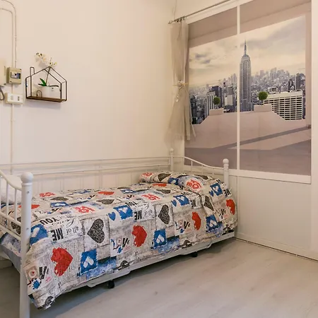 Commenda White * Milano