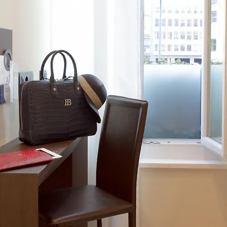 Ah - Fashion District Maison d'hôtes 4*