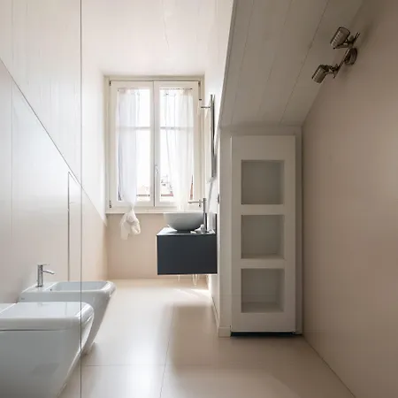 Easyhomes - Brera Luxury *