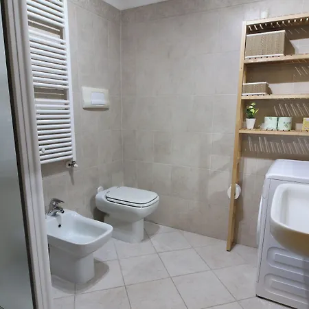 Italianway-s.m. Fontana Appartement