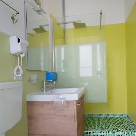 Milano Affittacamere 3*