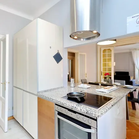 Altido Austere Elegance Apartment