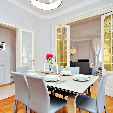 Altido Austere Elegance * Mailand