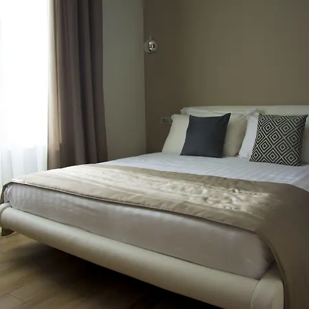 Durini Lägenhetshotell Milano