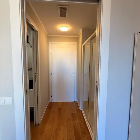 Charming Close To The Olympic Village * ミラノ