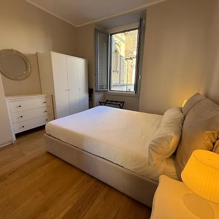 Modern Flat Near Fondazione Prada