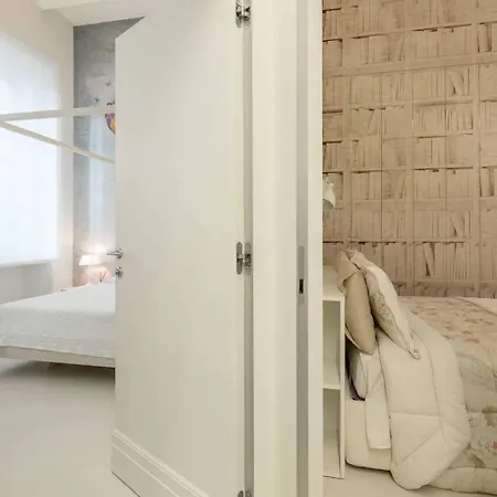 Appartement Royal Centro Borgonuovo Milaan