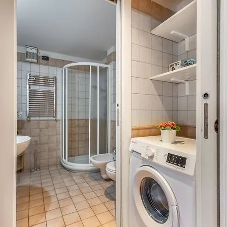 Viaornato Two-room Apartment, Niguarda * Milaan