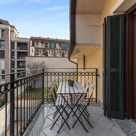 Viaornato Two-room Apartment, Niguarda * Milaan