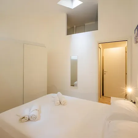 Old Milan's Nest - In The Historic Center 米兰