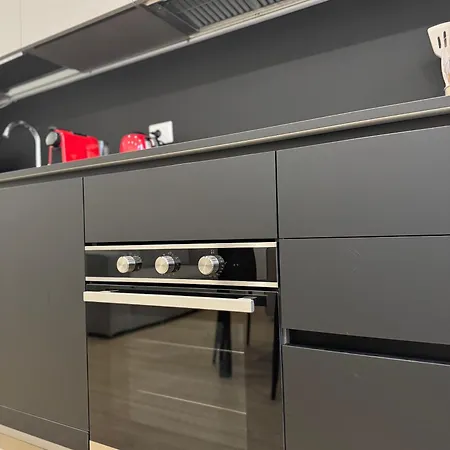 Apartment Moderno Con Wi-fi E Ac - Vicino Stazione E Metro M3 *