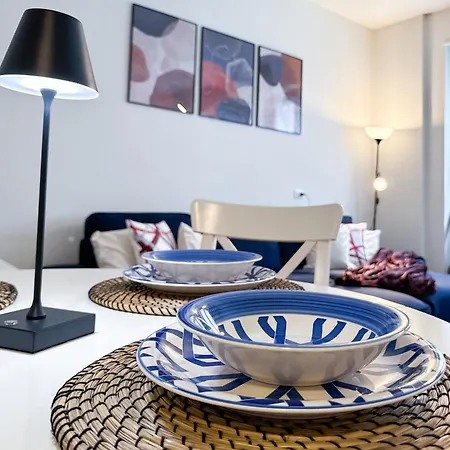 The Best! Living With Fast Wi-fi - Netflix * Milano