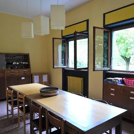 Hostel Ostellolinda Mediolan