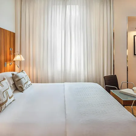 Starhotels Anderson Milánó