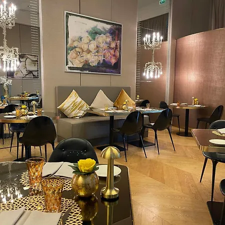 Rosa Grand - Starhotels Collezione 4* Милан