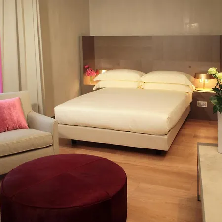 Отель Rosa Grand - Starhotels Collezione 4*