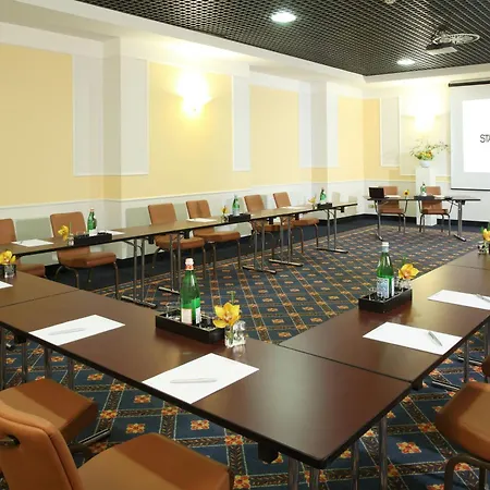 Starhotels Business Palace