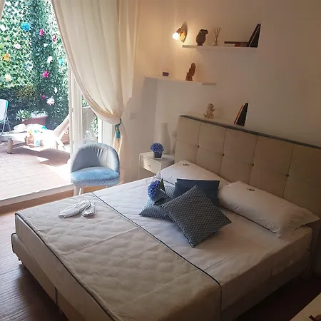 Flowers 招待所 米兰