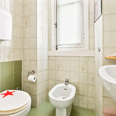 Guesthost - Cenisio & Sempione Cosy Flat Apartament Mediolan