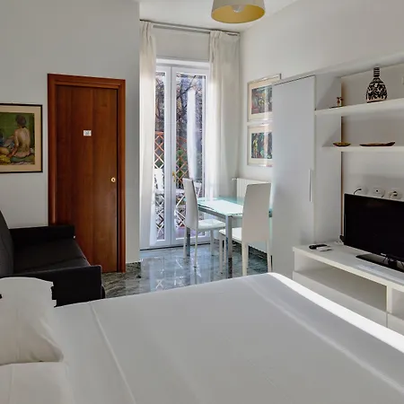 Casa de hóspedes Aiello Executive 3*