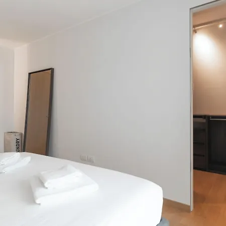 Apartament Italianway Comfort - Imperia 43 *