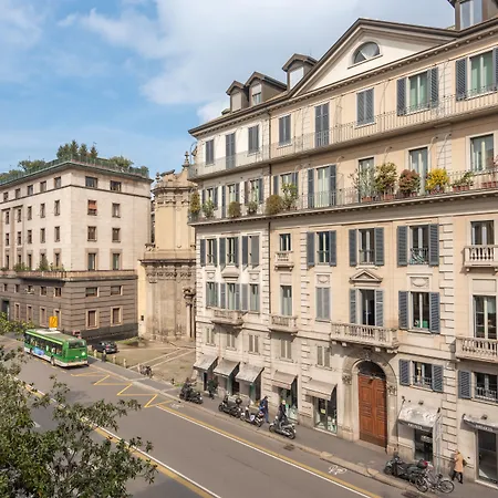 ゲストハウス Dh Spiga ミラノ