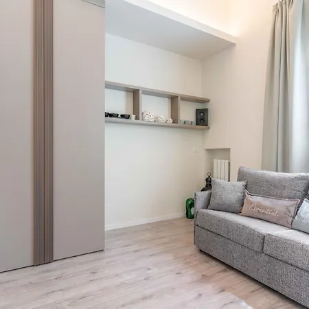 Meneghina Foresteria Lombarda