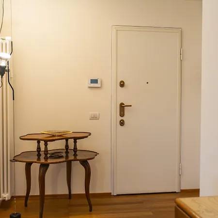 Skyattic - 801 By Houset Apartmán Milán