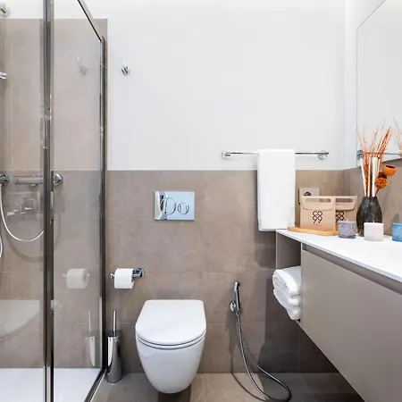 Aparthotel Co99 Art Building 4*