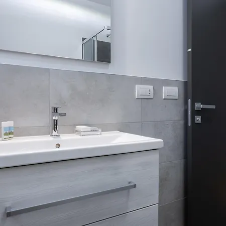 Appartamento Italianway - Albani 20 Milano