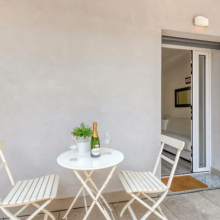 Bnbutler - Archimede 53 - Bright Appartement *