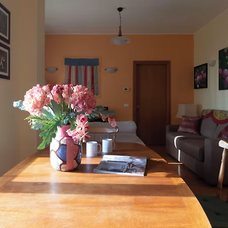 Italianway Comfort - Tolstoi 1 * Milaan