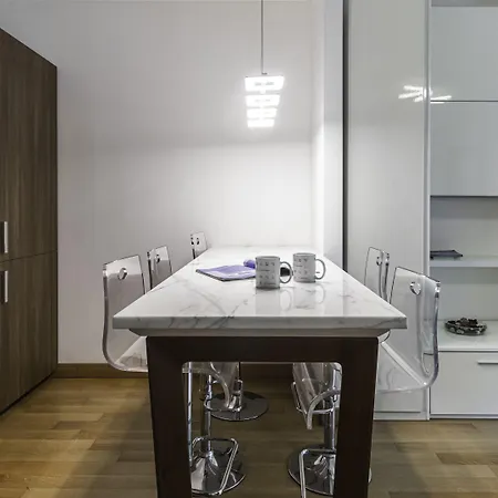 Italianway - Traiano 33 C Milano