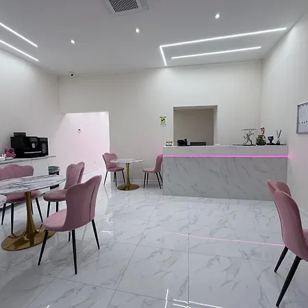 Margot Hotel 3*