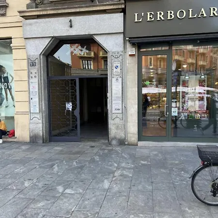 Two -rooms 10 Minutes Duomo By Metro