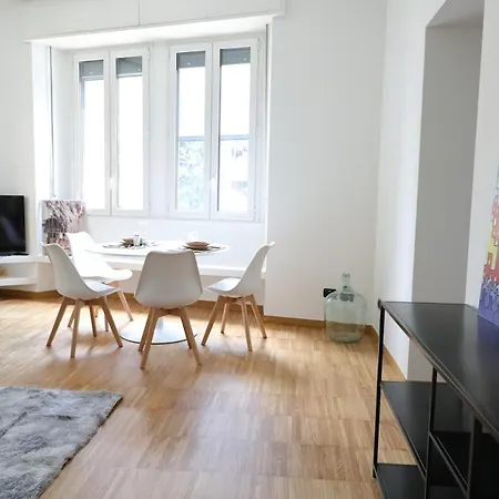 Hostmate - - Robbia - Citylife ميلان