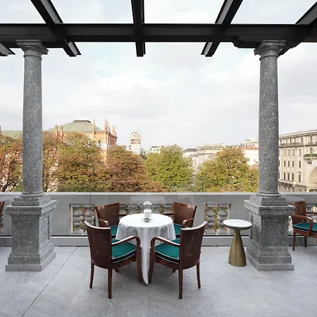 Casa Cipriani Hotel