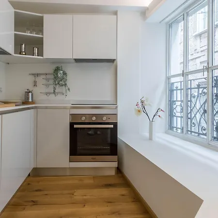 Joivy Fulcorina Apartment Milan