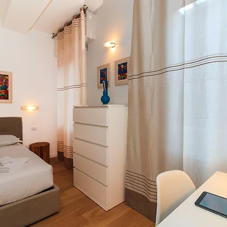 Joivy Cosy 1bed Flat In Fiera, Apartment Milan