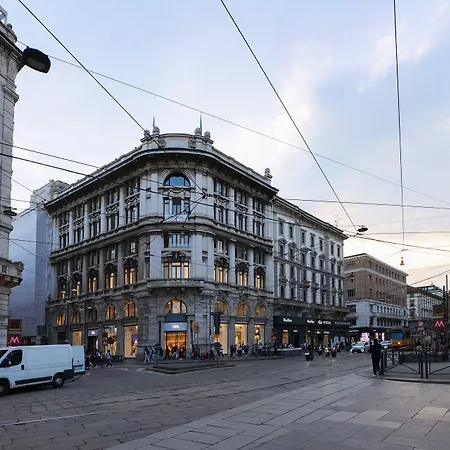 Prestige Boutique - Piazza Duomo View 4*