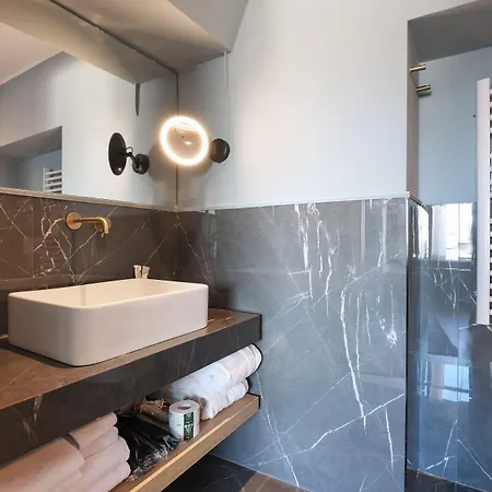 Prestige Boutique - Piazza Duomo View Milán