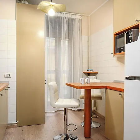 Italianway Easy - Corso 12 Milan