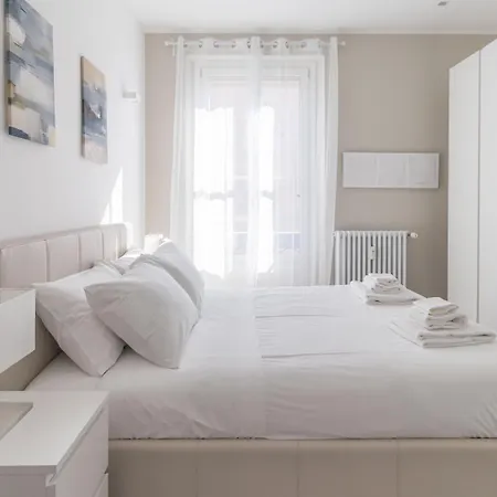 Apartmán Italianway Comfort - Vincenzo Monti 29 *